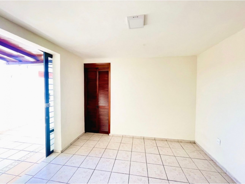 CASA EN VENTA JARDINES VISTA HERMOSA COLIMA POR DEBAJO DE VALOR AVALUO — foto 4