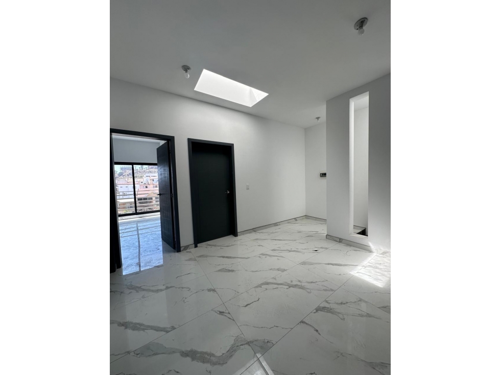 VENTA AMPLIA CASA AL FINAL AV. REFORMA BOSQUE DE LOS OLIVOS ENSENADA - 4