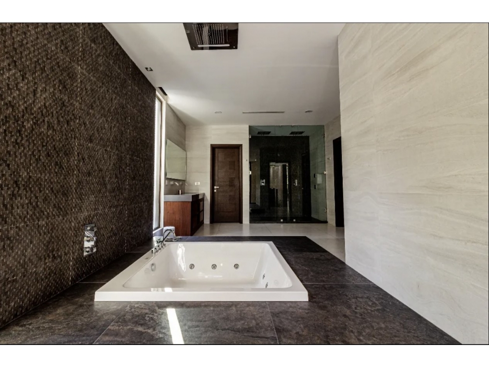 INCREÍBLE CASA DE 4 RECAMARAS EN PLAYA DEL CARMEN EN VENTA - 4