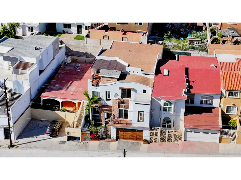 Casa en VENTA Moderna, Ensenada. Vista al Mar, 5 recs con Departamento - 4