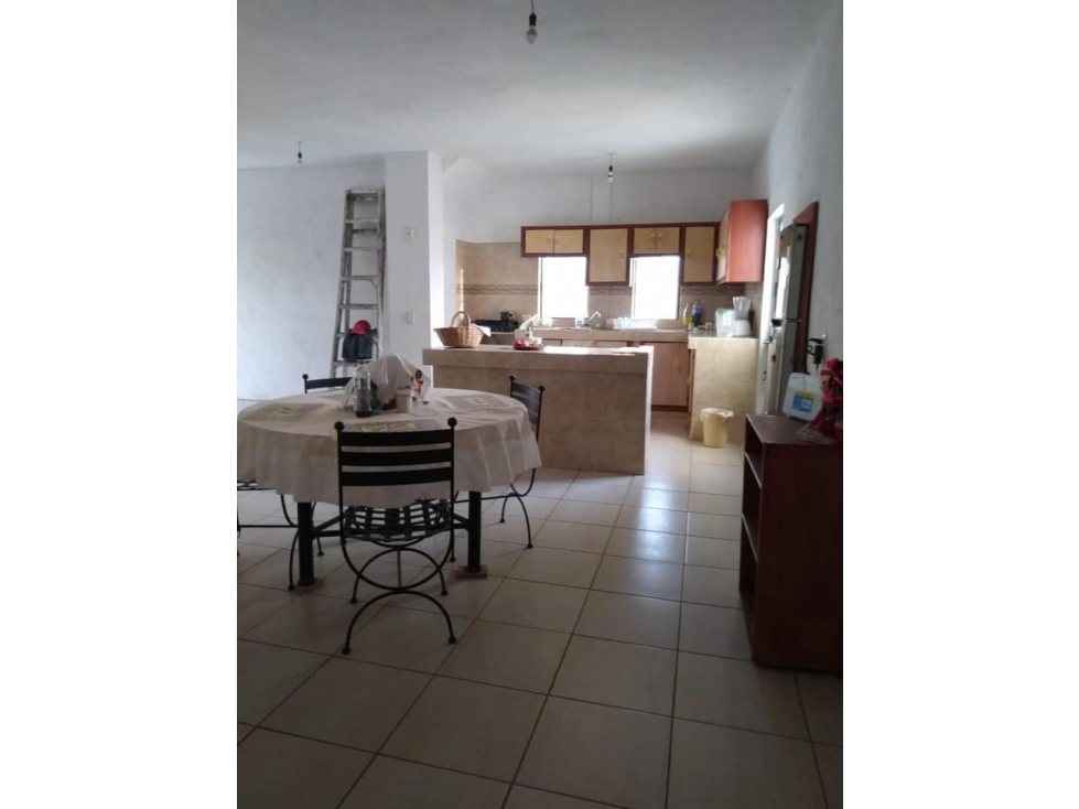 BELLISIMA CASA EN EL CHIVATO COLIMA, CERCA DE LA CARRETERA — foto 6