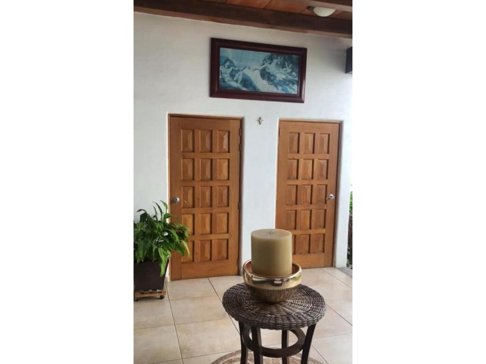 SE VENDE CASA CON ALBERCA EN VILLA DE ALVAREZ NORTE CERCA QR - 5