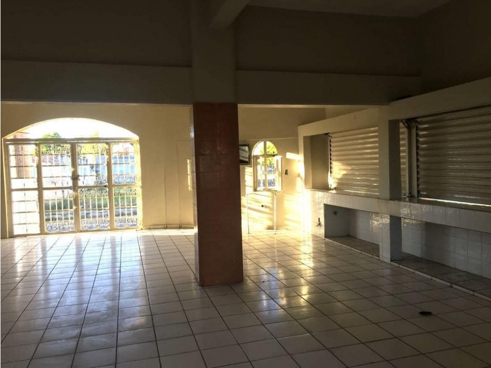 LOCAL COMERCIAL EN ESQUINA Y SOBRE AUTOPISTA GUADALAJARA - COLIMA - 6