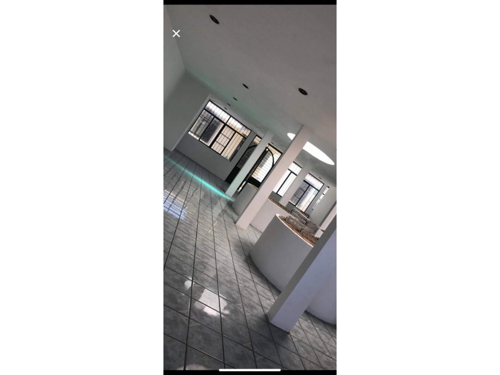 PROMOCION DECEMBRINA EDIFICIO 7 LOCALES Y CASA HABITACION URIANGATO - 6