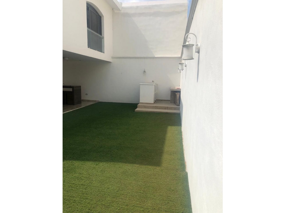 CASA AL NORTE DE LA CIUDAD DE AGUASCALIENTES EN "RESIDENCIAL ALTARIA" — foto 5
