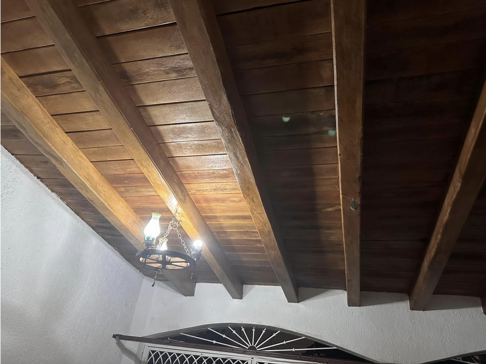 LINDA CASA EN VENTA DOS PLANTAS Y DOBLE ALTURA VILLA DE ALVAREZ COLIMA — foto 5