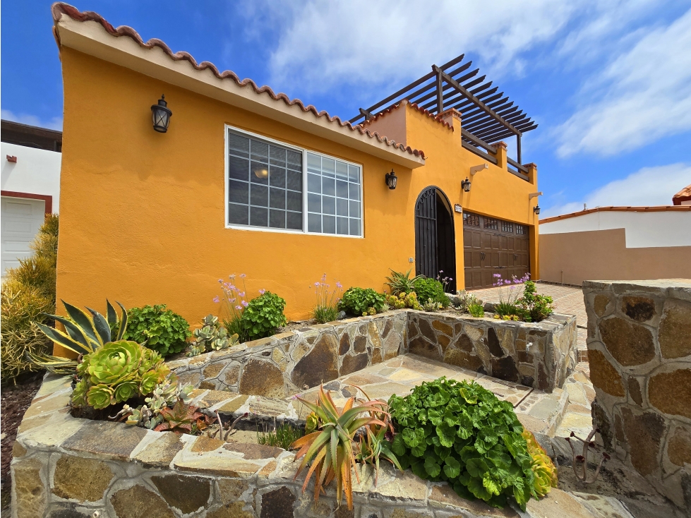 Casa en venta Residencial Plaza del Mar Playas Rosarito Estilo Español