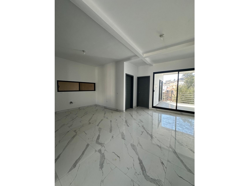 VENTA AMPLIA CASA AL FINAL AV. REFORMA BOSQUE DE LOS OLIVOS ENSENADA - 5