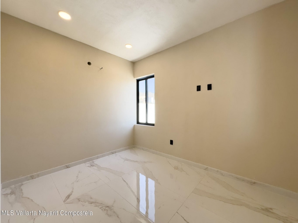 CASA HABITACION EN VENTA EN COTO REAL CAMPESTRE BUCERIAS - 5