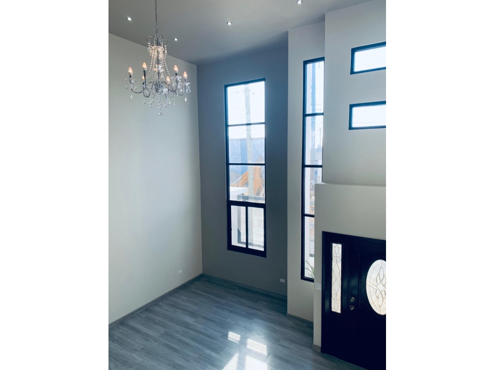 EN VENTA CASA EN VALLE DORADO ATRÁS DEL BOULEVARD ZERTUCHE ENSENADA - 6