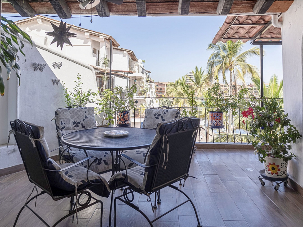 EN VENTA CONDOMINIO DE 2 RECÁMARAS Y 2 BAÑOS ÁREA DE MARINA VALLARTA - 6