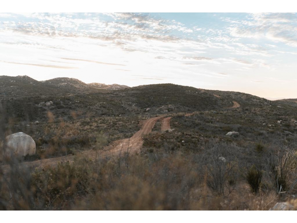 20,000M2 LOTS IN RANCHO ENCANTO DEL VALLE IN ENSENADA - 6
