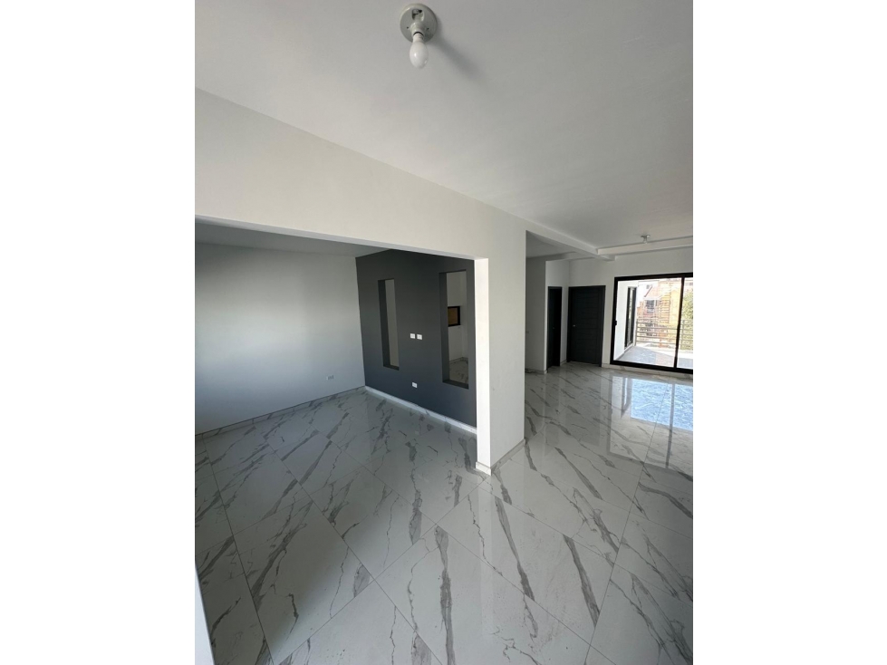VENTA AMPLIA CASA AL FINAL AV. REFORMA BOSQUE DE LOS OLIVOS ENSENADA - 6