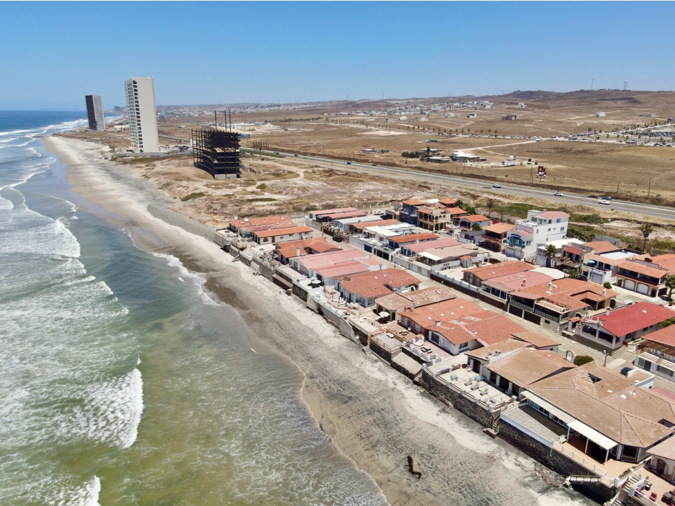 Casa Oceanfront en Venta Baja del Mar Rosarito. Acceso a Playa - 6