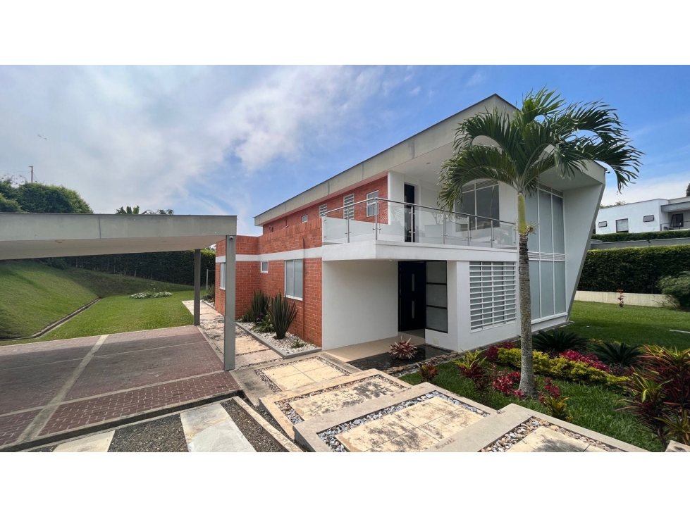 VENTA O ALQUILER DE HERMOSA CASA CAMPESTRE SECTOR CERRITOS PEREIRA