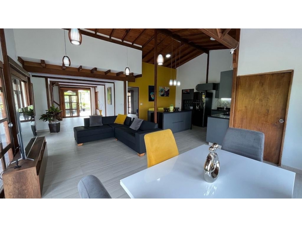 VENTA DE CASA CAMPESTRE FUERA DE CONDOMINIO EN PEREIRA VIA ARMENIA — foto 4