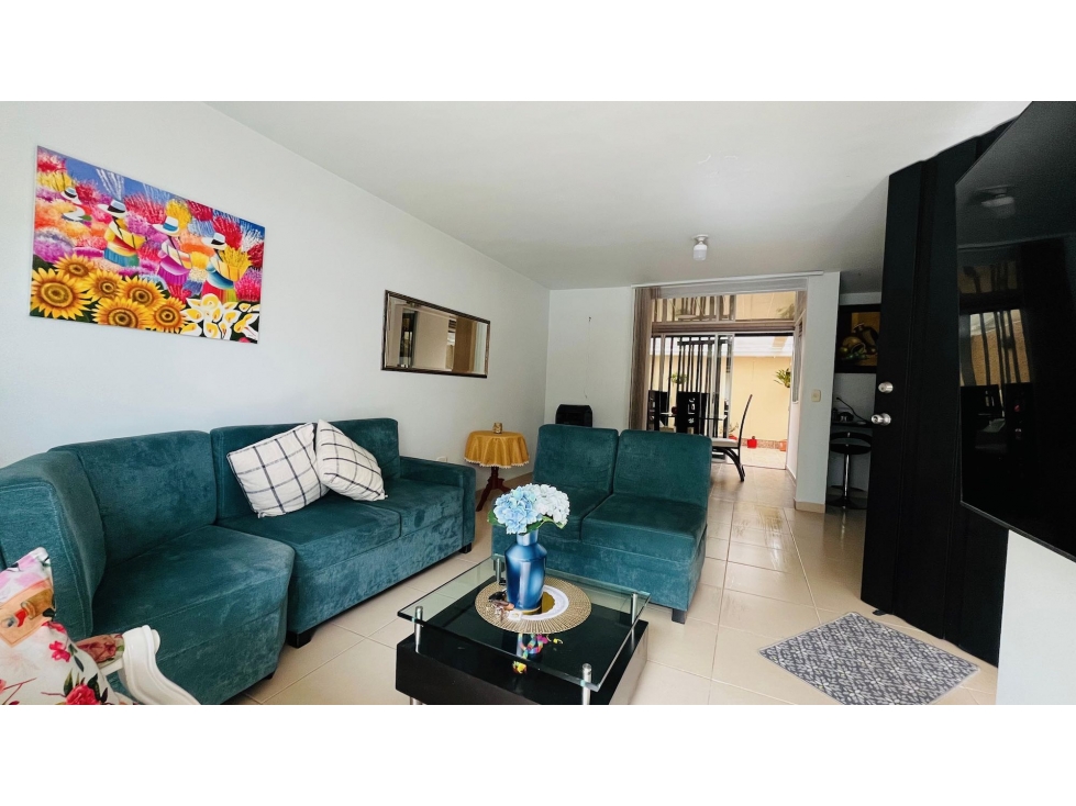 VENTA DE HERMOSA CASA CON AMPLIACION Y SIN VECINO ATRAS DOSQUEBRADAS — foto 4