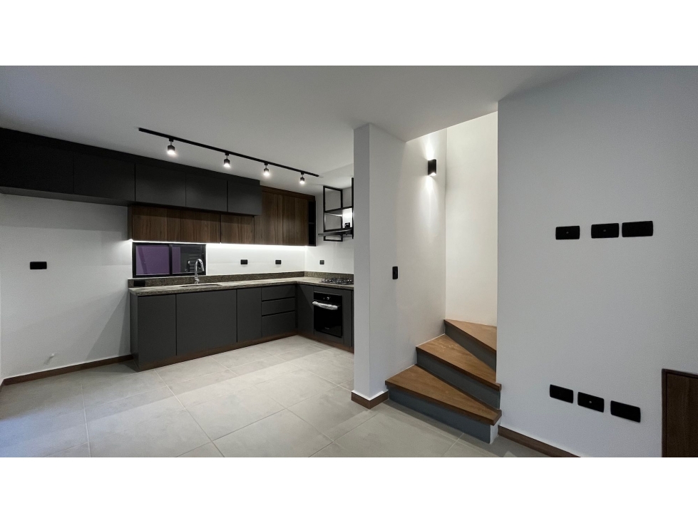 SE VENDE HERMOSA CASA PARA ESTRENAR SECTOR CERRITOS-UKUMARI PEREIRA — foto 2