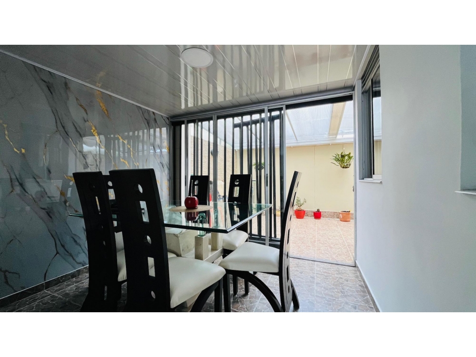 VENTA DE HERMOSA CASA CON AMPLIACION Y SIN VECINO ATRAS DOSQUEBRADAS — foto 2