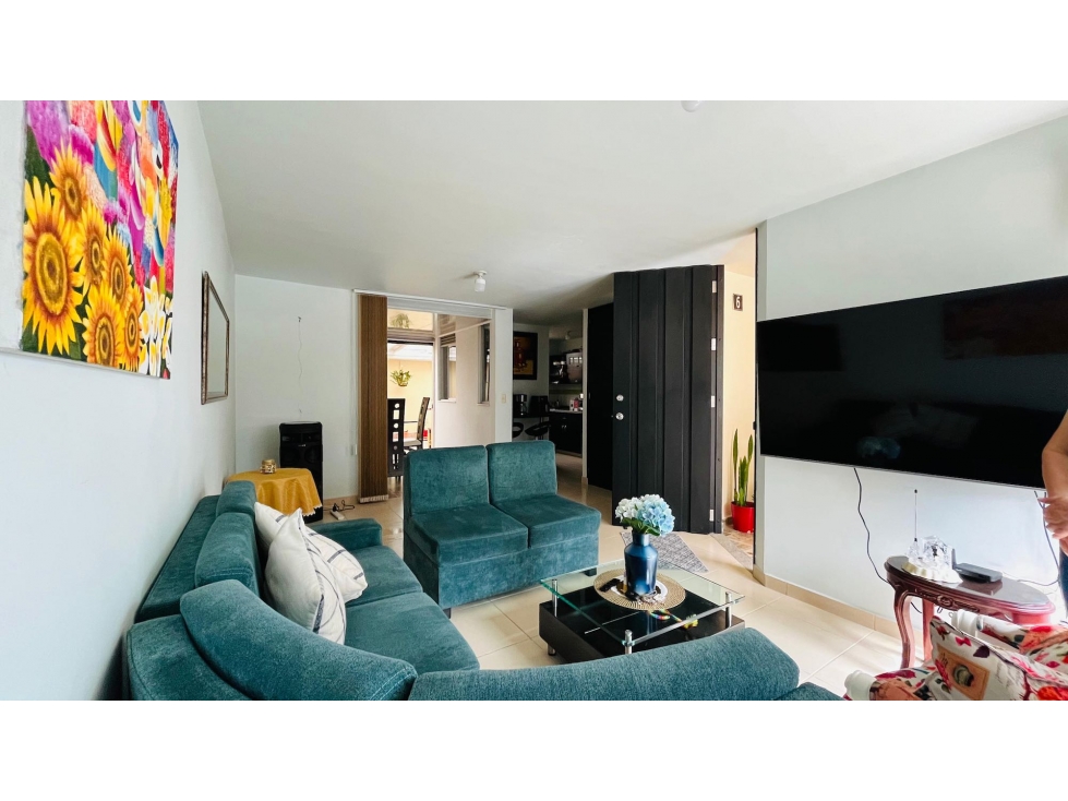 VENTA DE HERMOSA CASA CON AMPLIACION Y SIN VECINO ATRAS DOSQUEBRADAS — foto 3