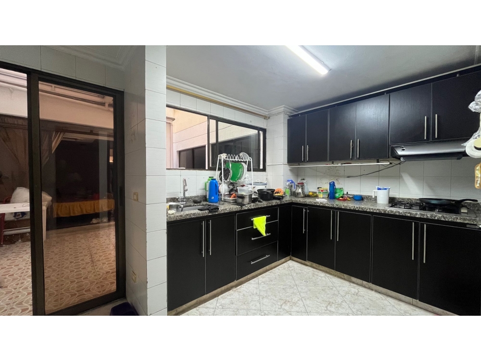 VENTA DE AMPLIO APARTAMENTO EN EL CENTRO DE PEREIRA — foto 4