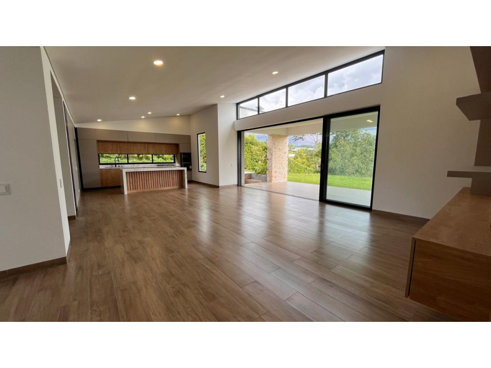 VENTA DE HERMOSA CASA CAMPESTRE PARA ESTRENAR VIA ARMENIA — foto 5