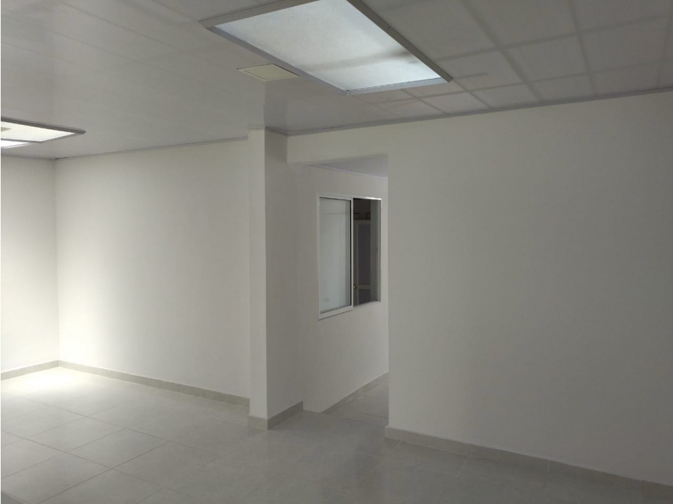 VENTA DE CASA MEDIANERA REMODELADA EN EL CENTRO DE PEREIRA — foto 4