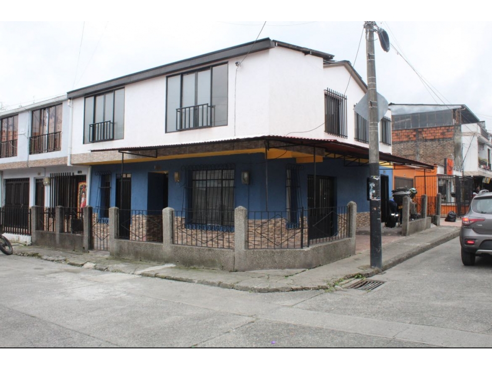 VENTA DE CASA COMERCIAL ESQUINERA SECTOR LA PRADERA DOSQUEBRADAS