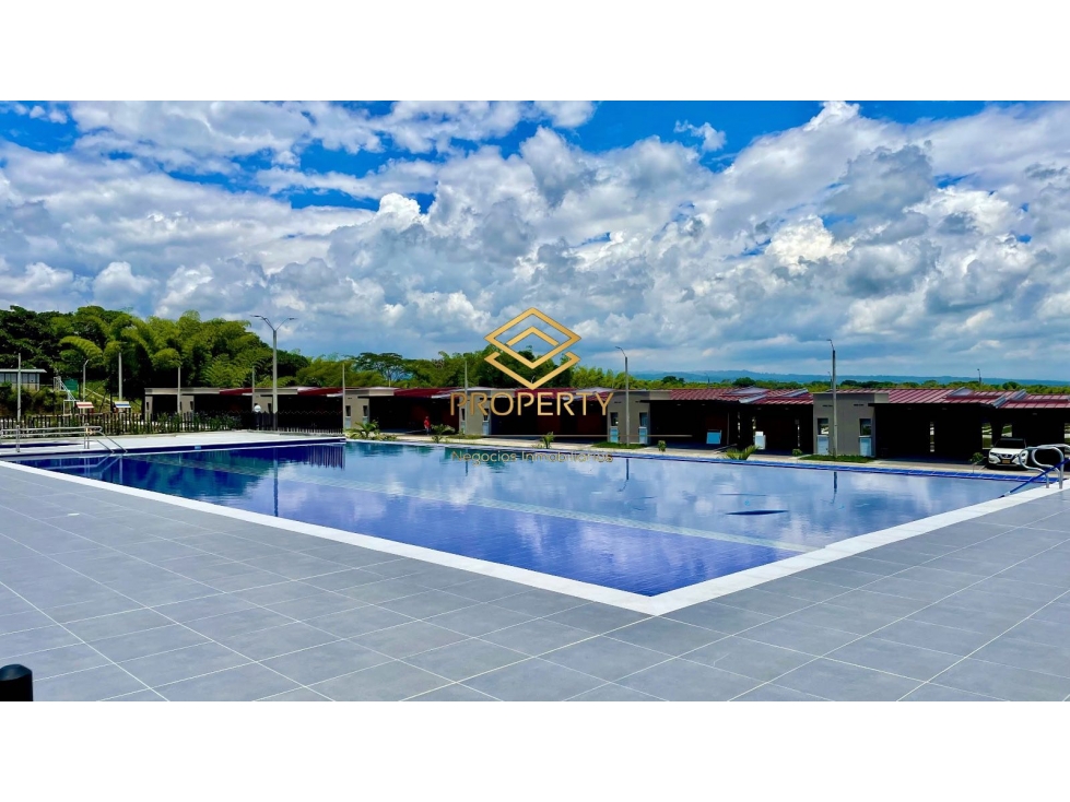 VENTA DE CASA SIN VECINOS ATRAS SECTOR GALICIA PEREIRA