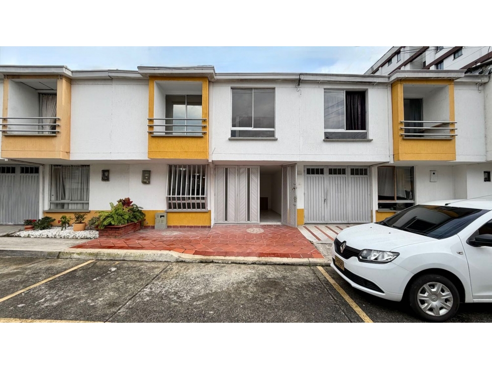 SE VENDE CASA REMODELADA SECTOR TERMINAL DE TRANSPORTES PEREIRA