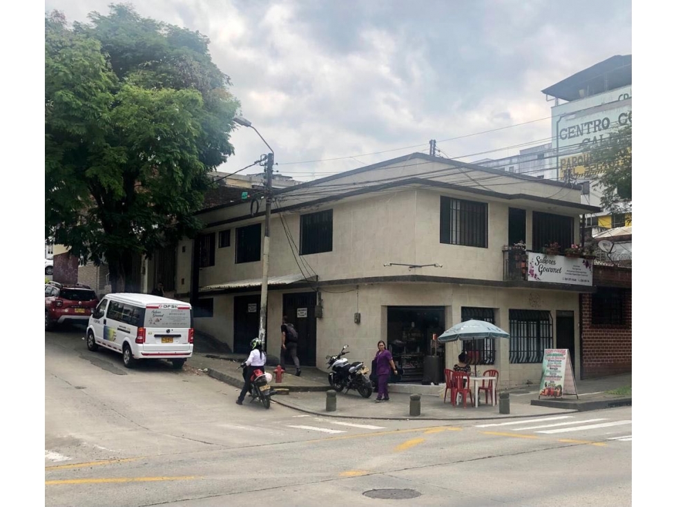 OPORTUNIDAD VENTA DE CASA ESQUINERA COMERCIAL SECTOR CENTRO DE PEREIRA