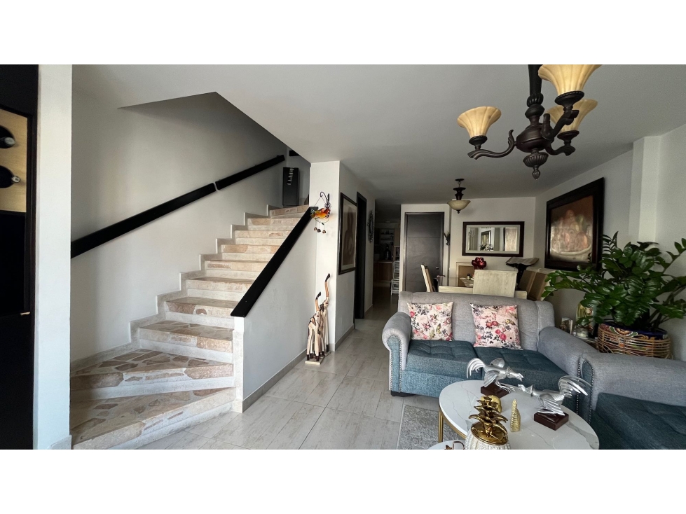 VENTA DE HERMOSA CASA REMODELADA SECTOR PUEBLITO CAFETERO PEREIRA