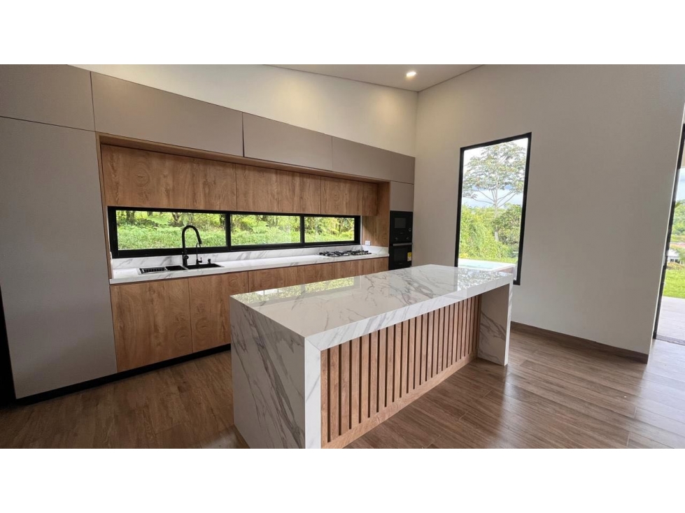 VENTA DE HERMOSA CASA CAMPESTRE PARA ESTRENAR VIA ARMENIA — foto 4