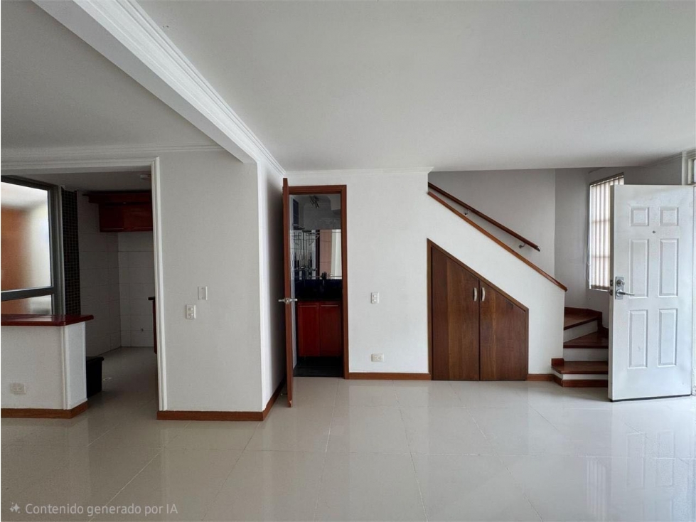 VENTA DE CASA EN CONJUNTO CERRADO SECTOR BELMONTE PEREIRA