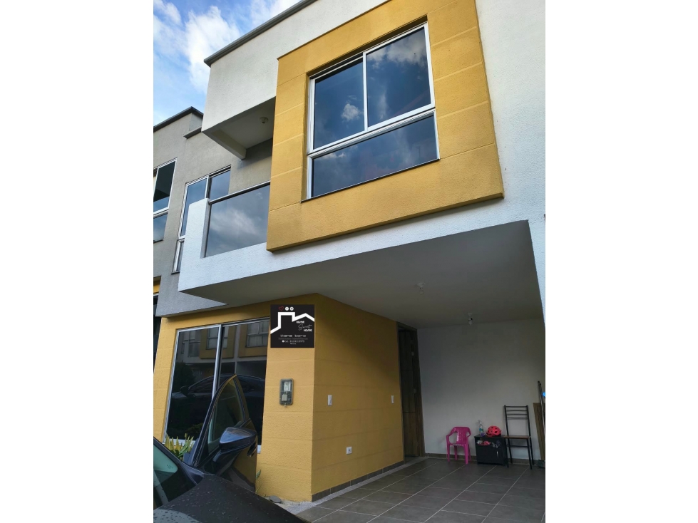 VENTA DE CASA ESQUINERA CONJUNTO CERRADO VIA EL POLLO DOSQUEBRADAS