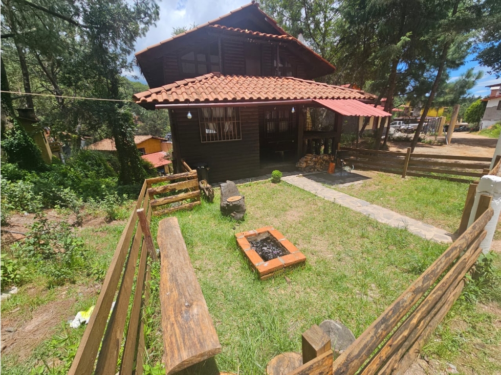 Cabaña 2 en 1 en Mazamitla | Ideal para Airbnb | $2,900,000 - 1