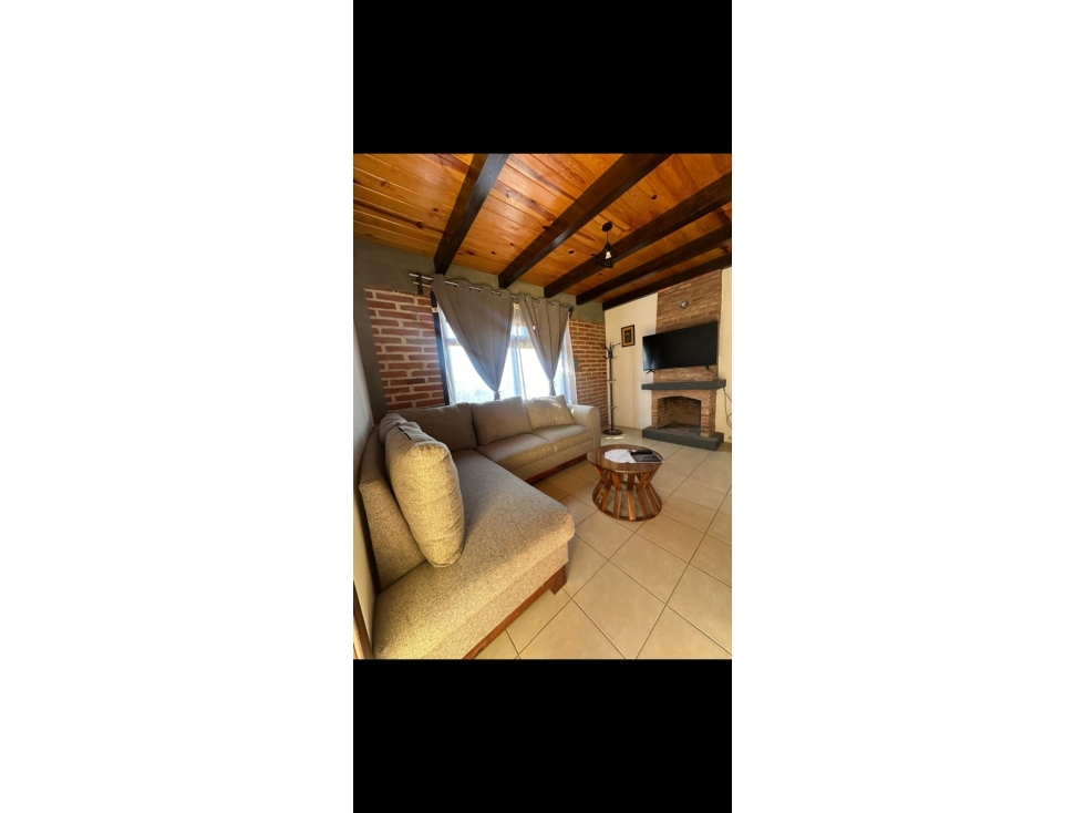 ¡Hermosa Cabaña Estilo Rústico-Moderno en Mazamitla! - 2