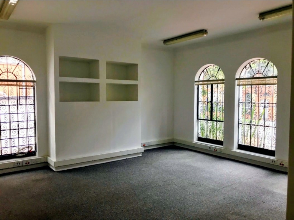 Arriendo Vendo casa uso institucional-comercial en Quinta Camacho, — foto 2