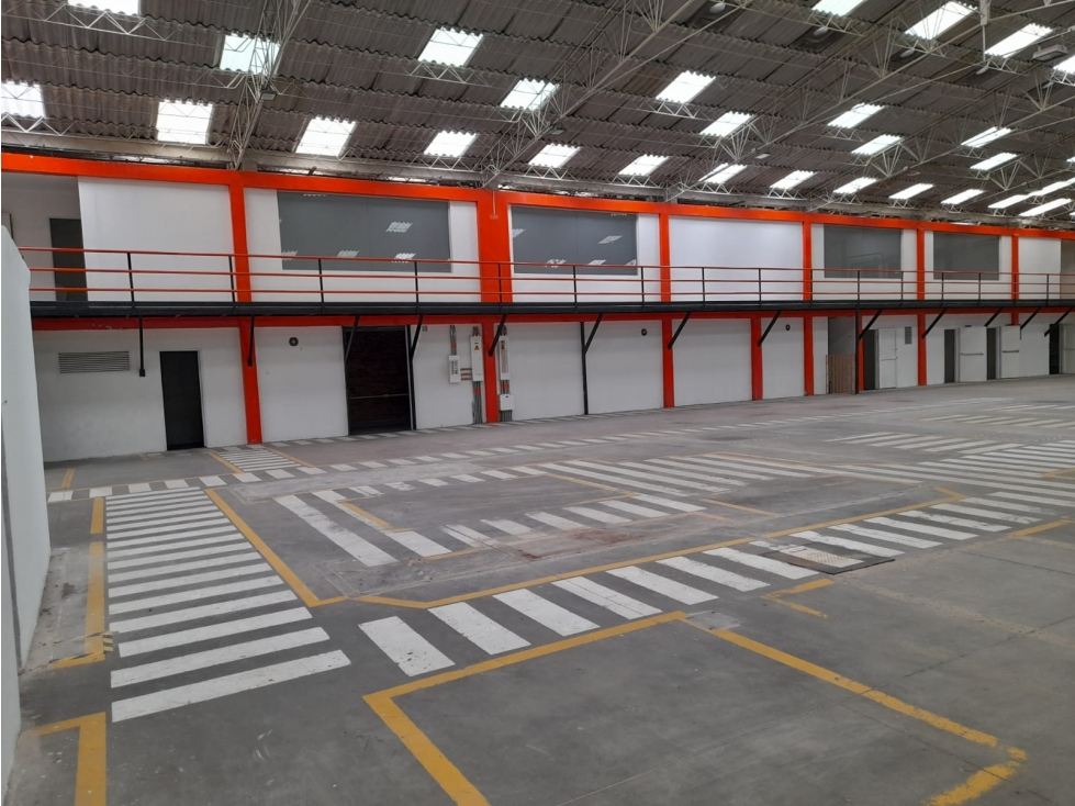 Vendo RENTANDO Bodega en Fontibón — foto 4