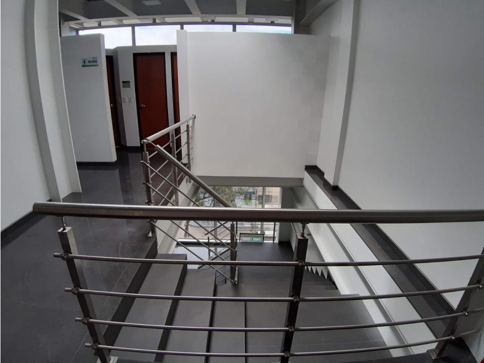 SE VENDE EDIFICIO PARA OFICINAS PRADERA -BOGOTA — foto 6