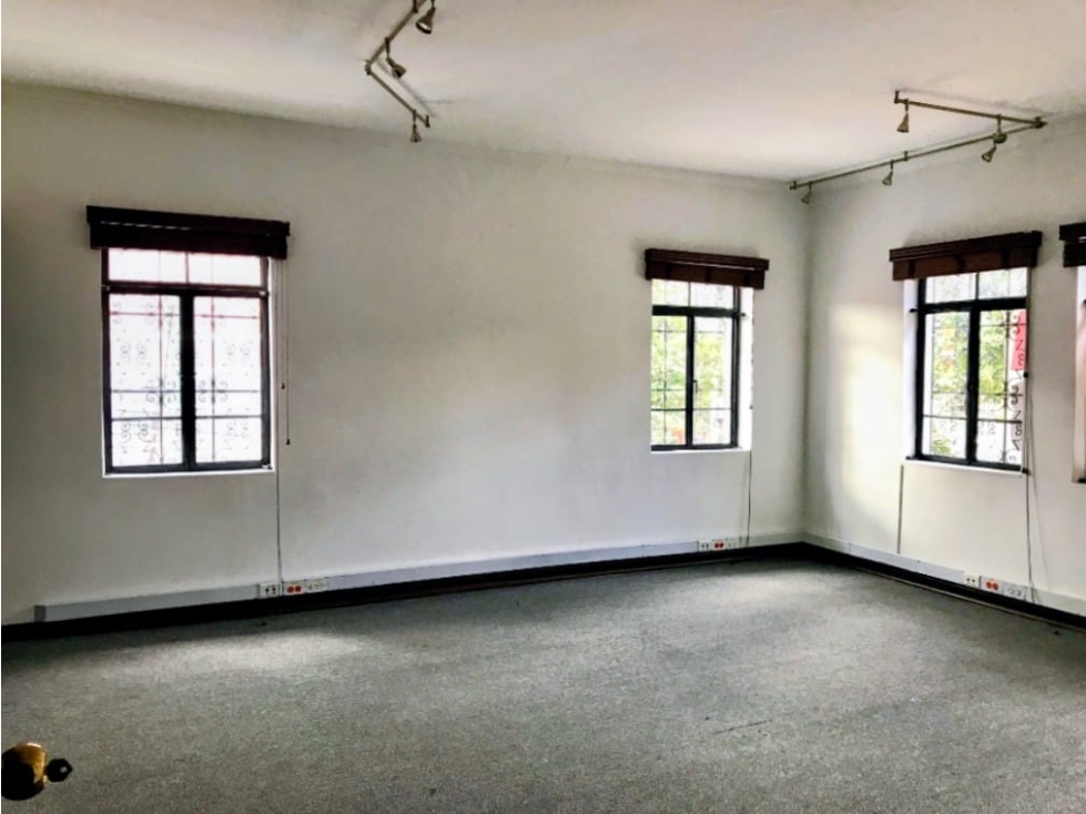 Arriendo Vendo casa uso institucional-comercial en Quinta Camacho, — foto 4
