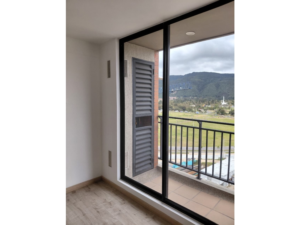Vendo- Arriendo Apartamento para estrenar en Lagos de Torca