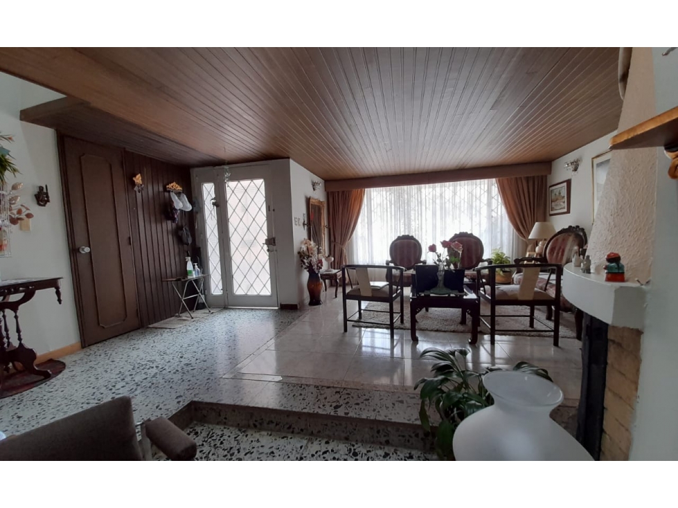 Arriendo - Vendo magnífica Casa en Pasadena (106 costado Occidental) — foto 3