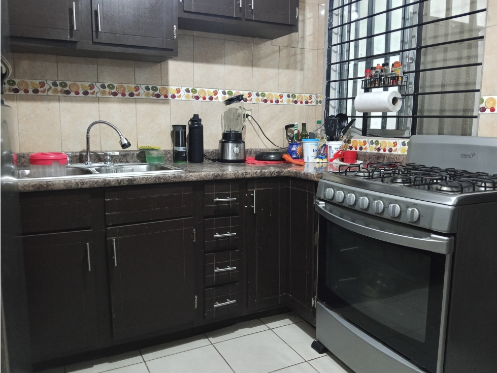 CASA EN VENTA EN CASTELINA RESIDENCIAL AL SUR DE HERMOSILLO — foto 6