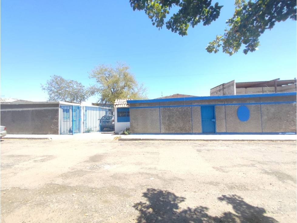 RENTA DE LOCAL PARA BODEGA EN COLONIA OLIVARES - 1