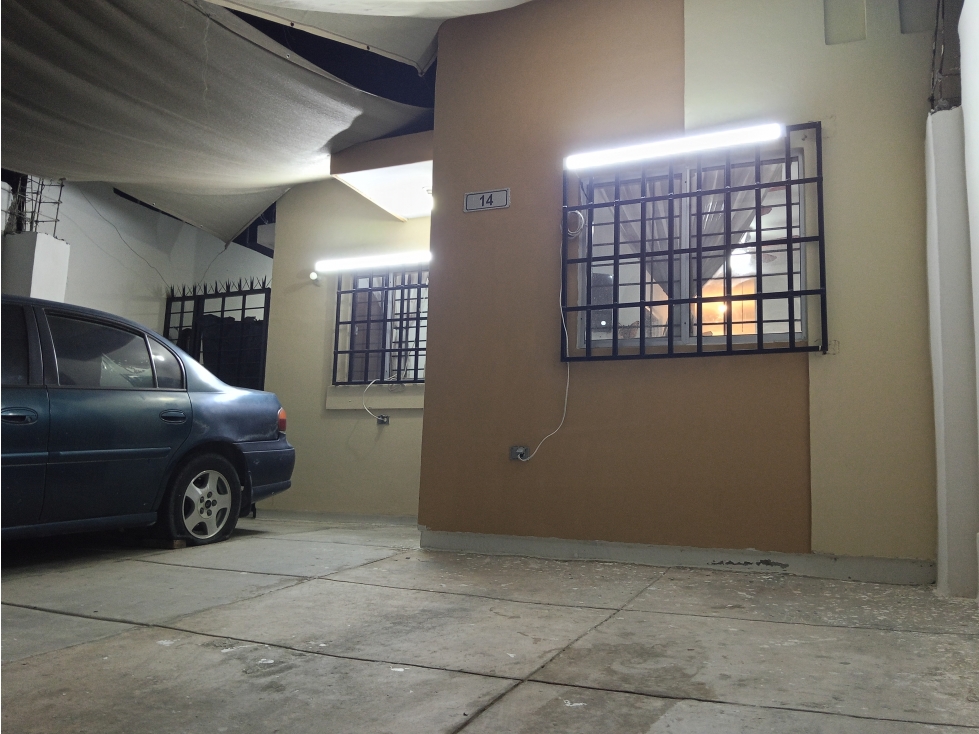 CASA EN VENTA EN CASTELINA RESIDENCIAL AL SUR DE HERMOSILLO — foto 2