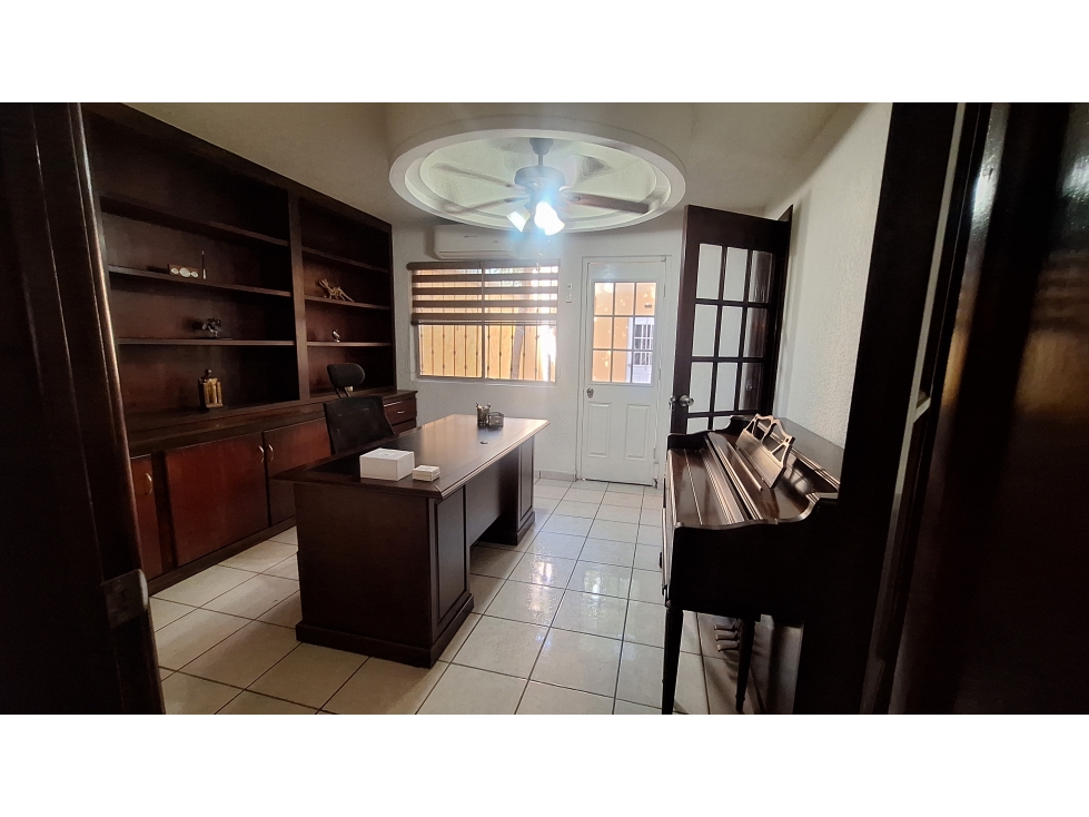 Casa en Renta AMUEBLADA en Centenario Lux — foto 5