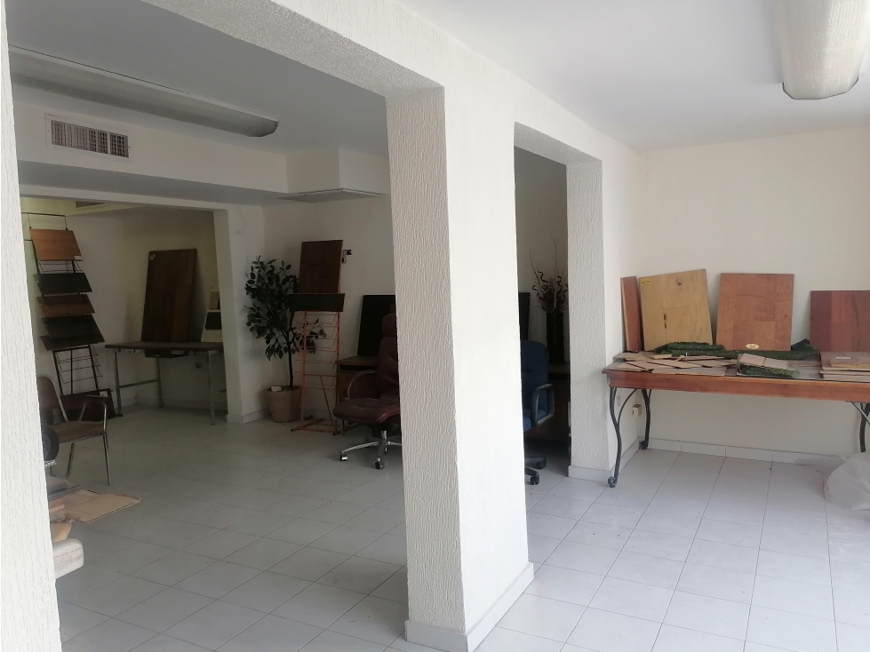 OFICINA CON BODEGA EN RENTA COLONIA SAN BENITO - 4