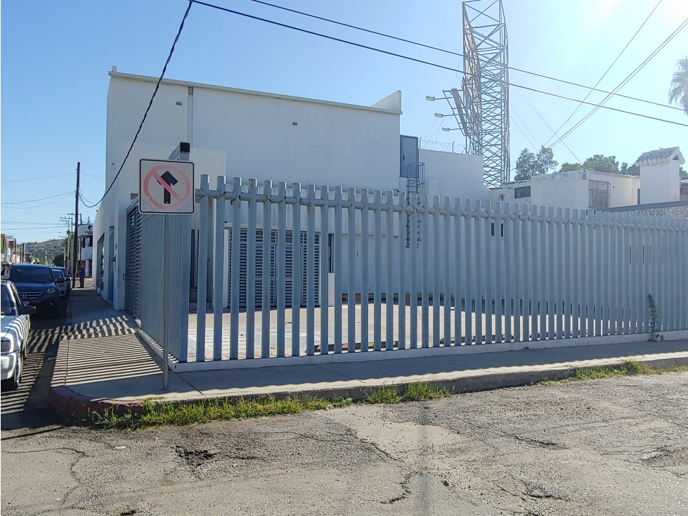 LOCAL EN VENTA SOBRE BLVD. RODRIGUEZ - 5