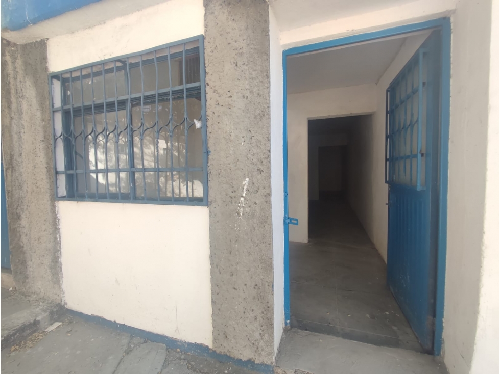 RENTA DE LOCAL PARA BODEGA EN COLONIA OLIVARES - 4